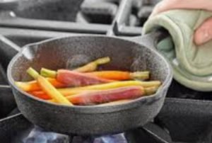 which cookware is best for cooking 
